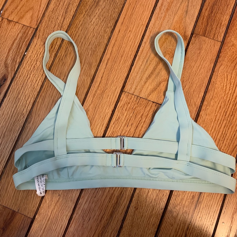 TAVIK light green bikini top! - Picture 5 of 6